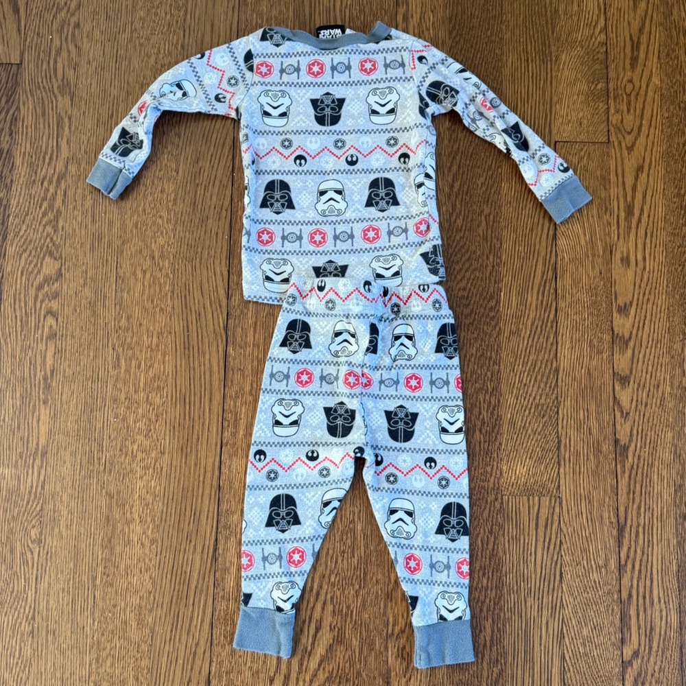 Star Wars Kids Two Piece PJs - Gray and Red